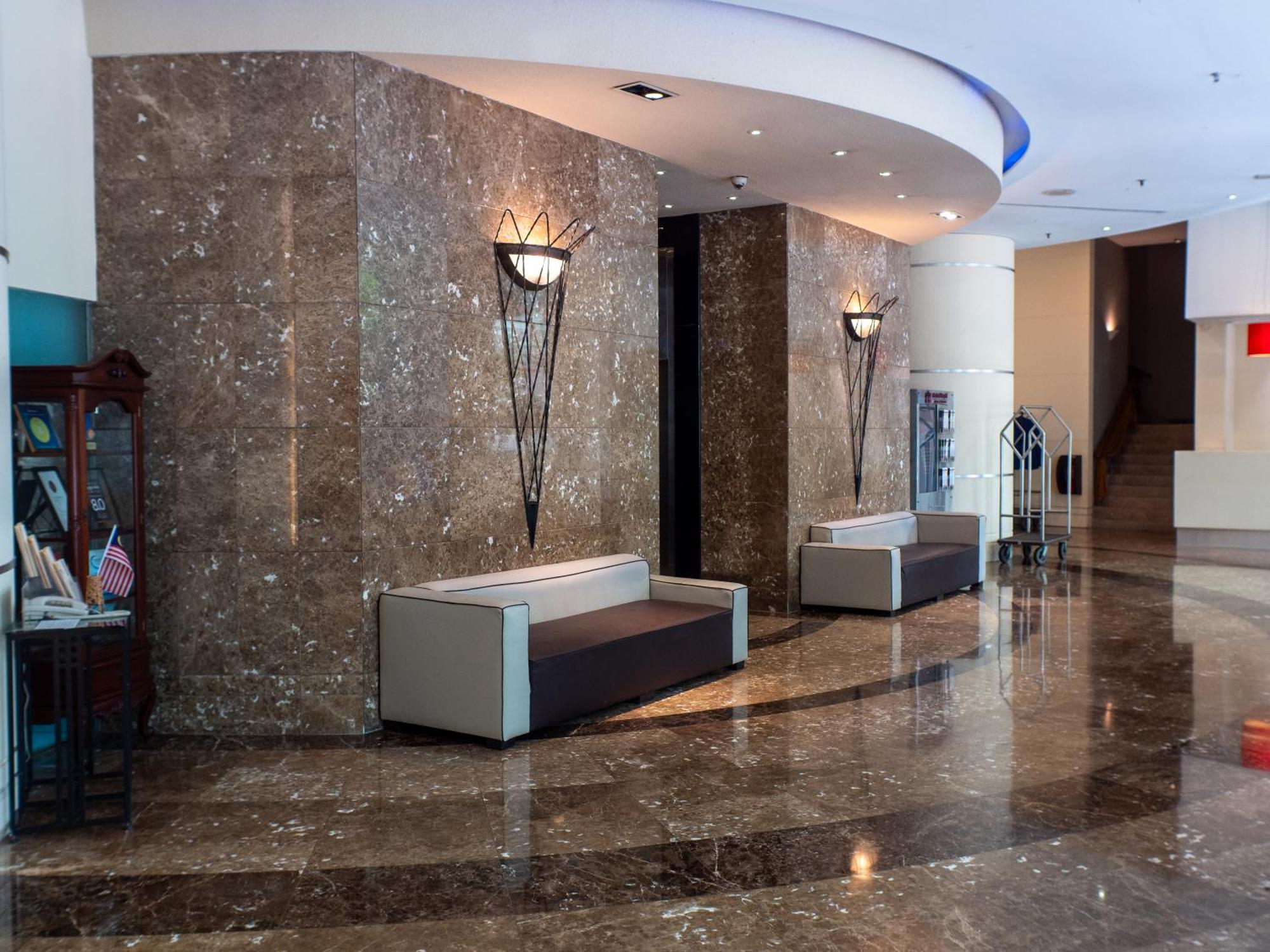 Hotel Royal Kuala Lumpur Buitenkant foto